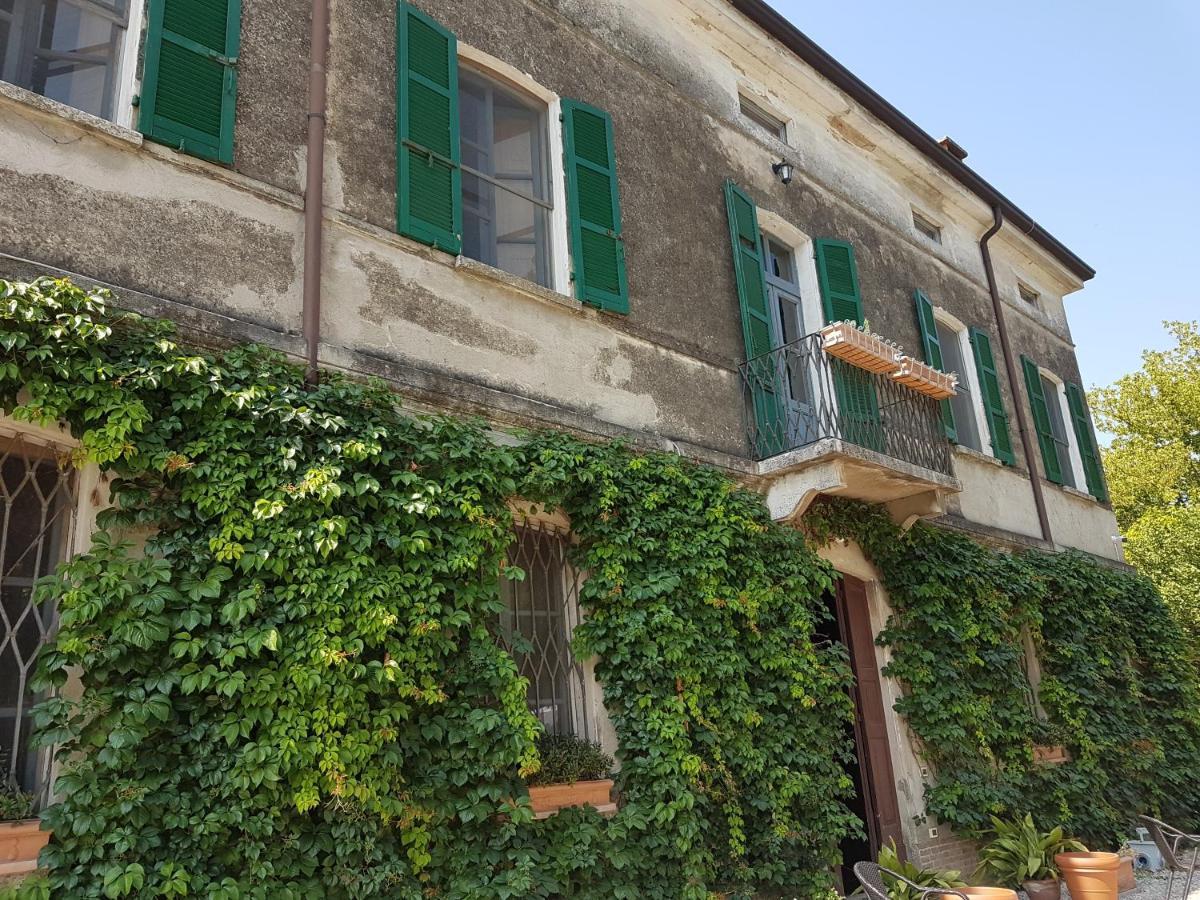 Corte Malpensata Bigarello Buitenkant foto