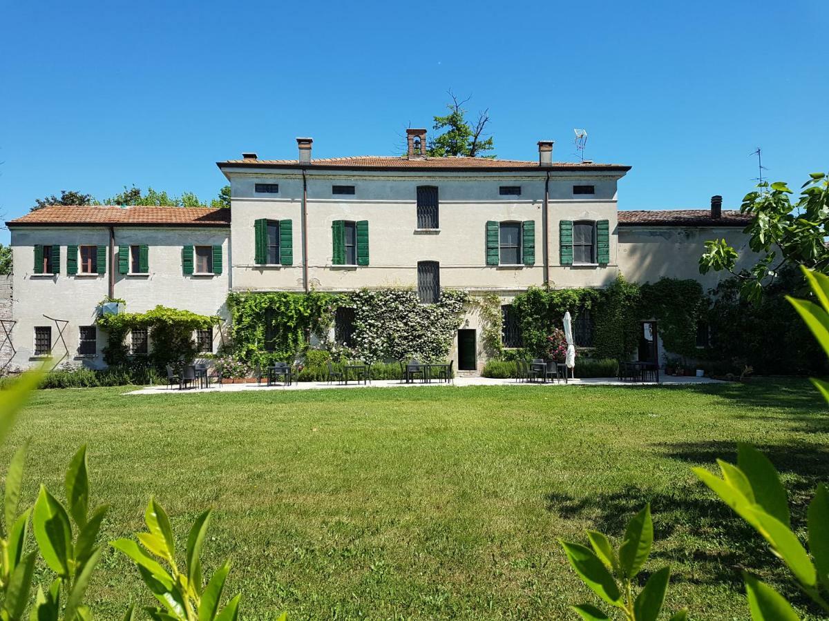 Corte Malpensata Bigarello Buitenkant foto